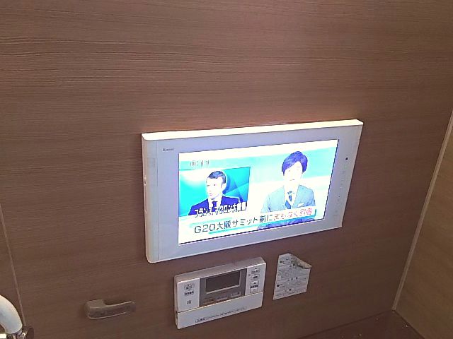 年末のプロモーション 工事費込みセット 浴室テレビ リンナイ DS-1600HV-W 16V型浴室テレビ 地デジ BS 110°CS 